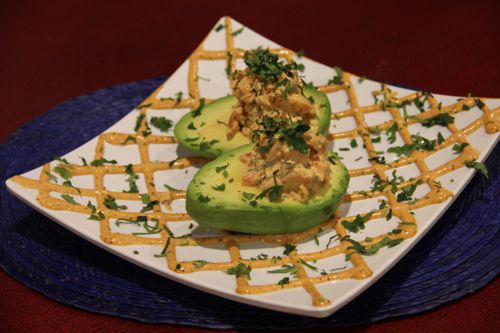 aguacate relleno de camaron